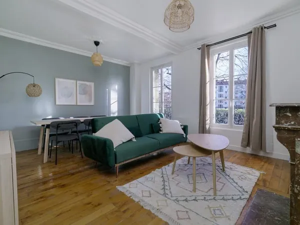 T2 MEUBLE - RUE BOBILLOT