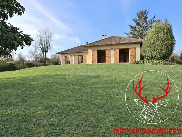 Maison 229 m² rénover à Saint-Didier-au-Mont-d'Or avec vue dégagée