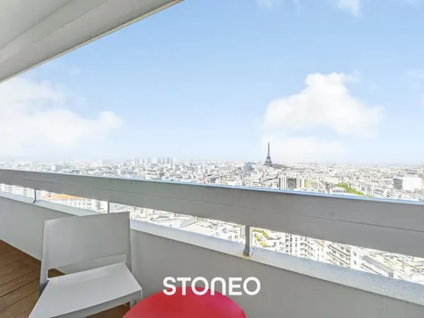 Paris 15e - Vue exceptionnelle sur tout Paris - Dernier étage - 71m² avec balcon