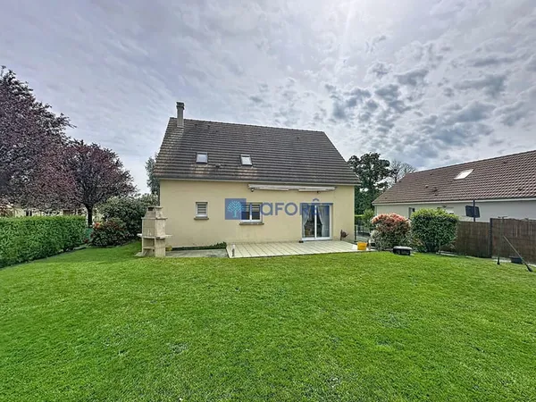 Maison La Lande Patry 5 pièce(s) 141 m2