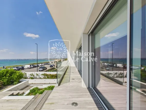À vendre villa front de mer Ploemeur