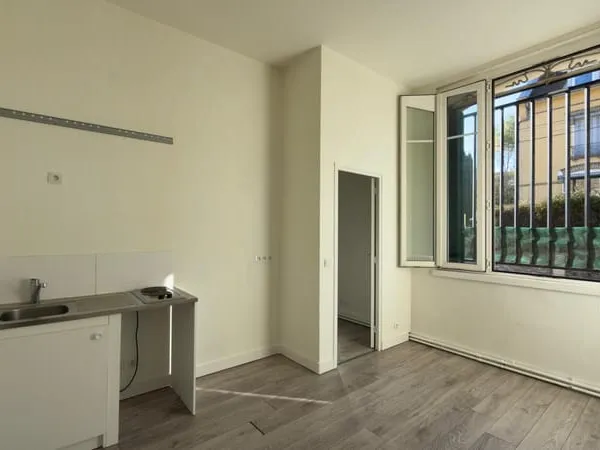 Appartement 2 pièces au rez de chaussée