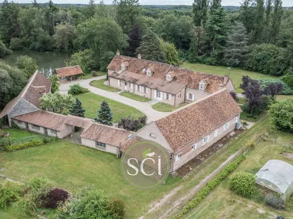Maison 452 m²