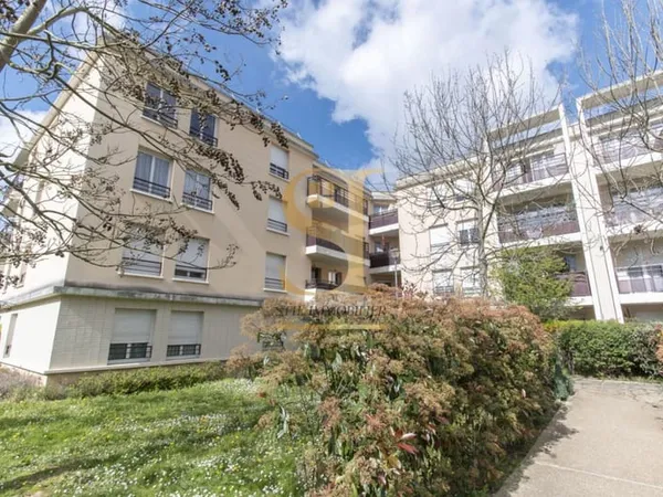 Appartement 2 pièces en dernier étage