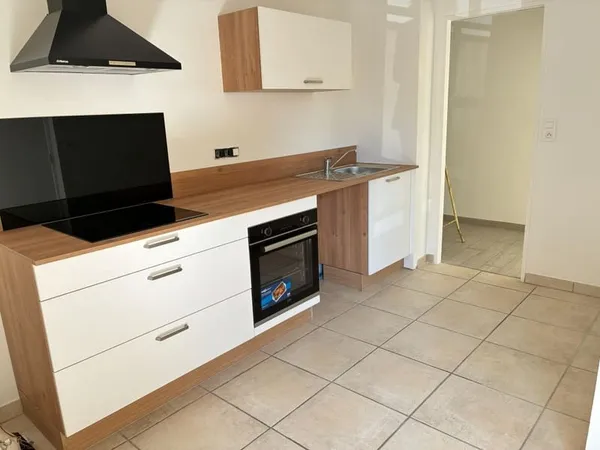 Appartement F3 avec balcon - Mâcon Flacé - 73.92 m²
