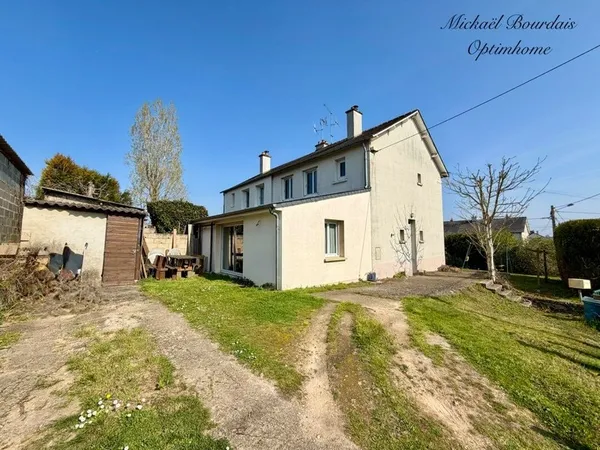 Maison d'habitation de 115 m2 avec 3 chambres - Le Lude