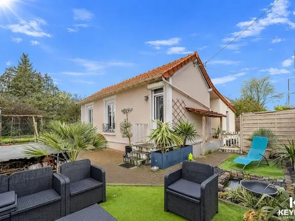 Maison Saint Ouen L'Aumone 2 chambres - jardin