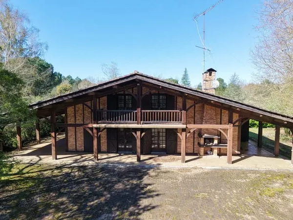 Maison Vente Mazerolles 10p 285m² 380000€