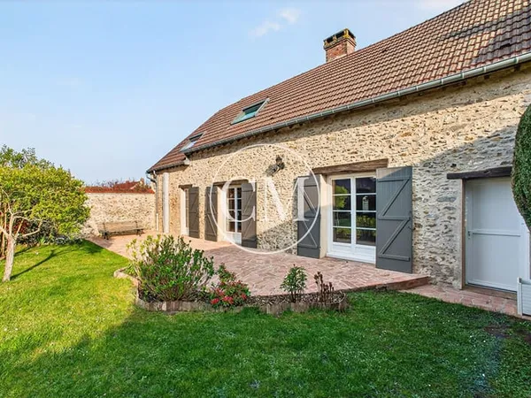 LE PERRAY-EN-YVELINES MAISON ANCIENNE RENOVÉE