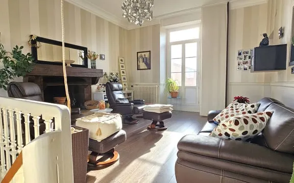 COUËRON - superbe maison bourgeoise en coeur de bourg