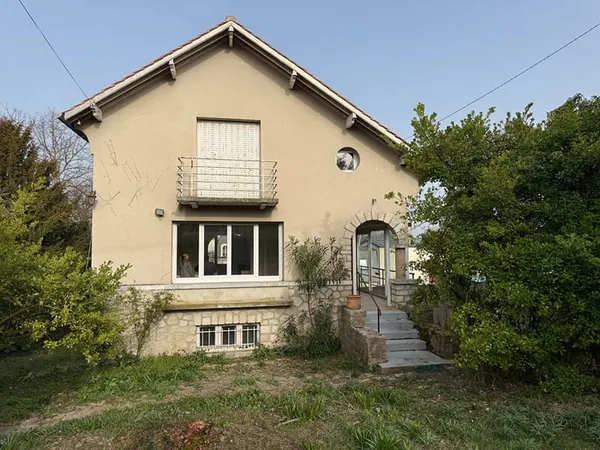 Maison Saint Pierre Les Nemours 5 pièce(s) 100 m2