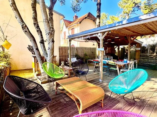 LA BAULE- APPARTEMENT DE 78M2- JARDIN 430M2-PROCHE COMMERCES ET PLAGES À PIED DE PORNICHET- GRANDE C