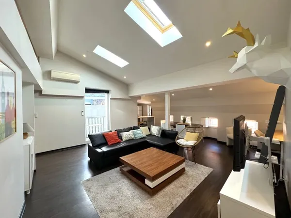 Bel appartement au cur de Toulouse Esquirol Capitole , 47 m2, 3ème étage