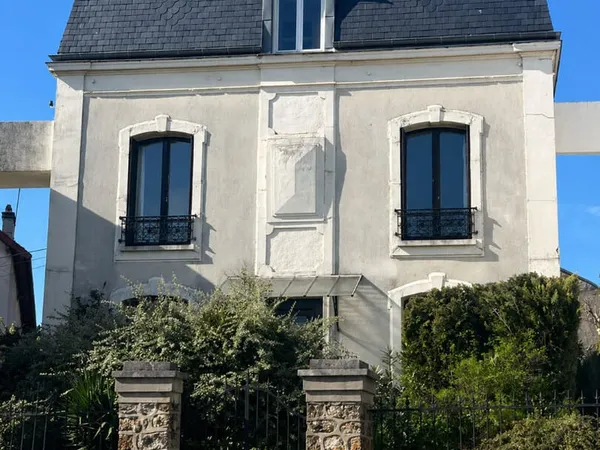 Maison familiale rare en hyper-centre