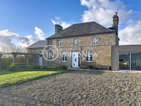 BELLE MAISON PIERRE 121 M2 SUR TERRAIN 1380 M2 SANS VOISIN A
