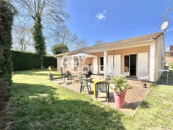 Maison Roques-sur-Garonne T4 de 100 m2 sur une parcelle d'environ 575 m2