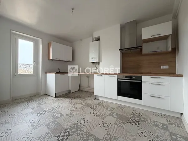 Cahors quatier cinéma , bel appartement 4 pièce(s) 90 m2