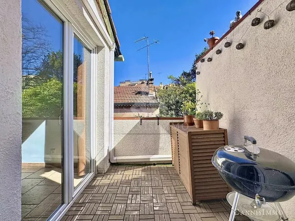 APPARTEMENT CANNES HAUT SUQUET
