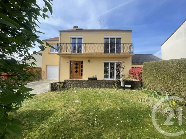 Maison 9 pièces 155 m²