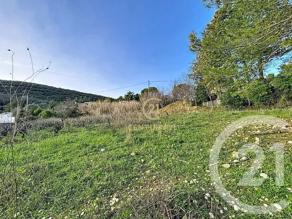 Terrain 506 m²