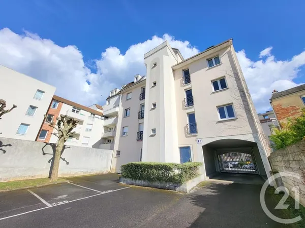 Appartement 4 pièces 82 m²