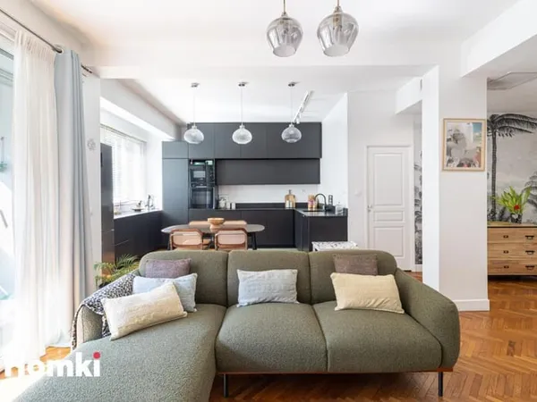 Appartement T3 de 80 m2 à Marseille 13008, Boulevard Périer