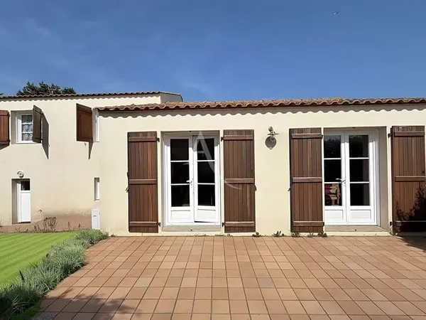 A 150m de la plage Maison La Guérinière