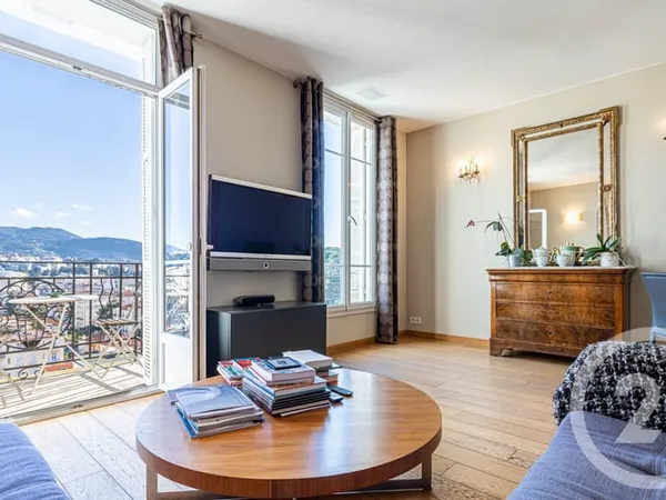 Appartement 6 pièces 129 m²