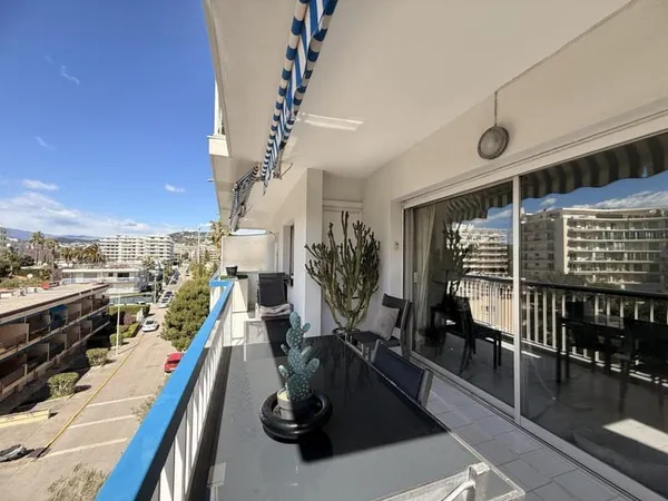 Cannes Pointe Croisette, 2P 52 m² + terrasse