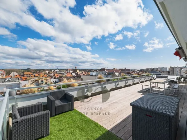 Appartement d'exception avec terrasse plein sud et vue mer