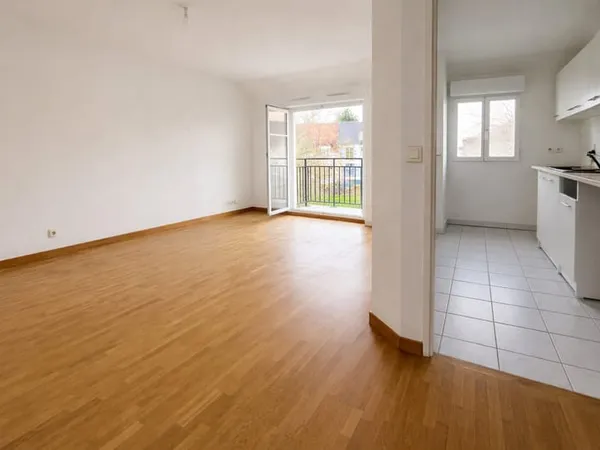 APPARTEMENT GUYANCOURT - 2P- 45,49 m2