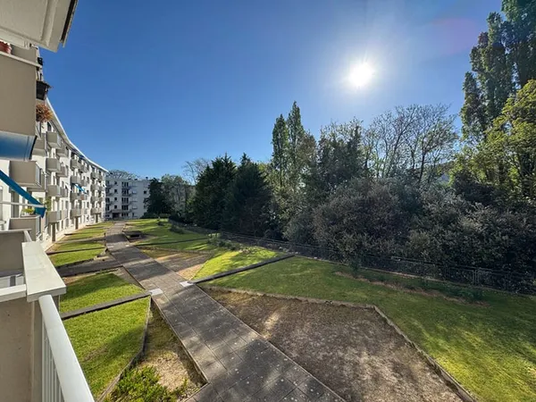 Appartement ZOLA-3 pièces-60m2-2 chambres-Balcon-Cave-Stationnement