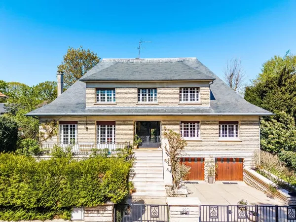 EXCLUSIVITE - LA CELLE-SAINT-CLOUD - PLATEAU DE LA FEUILLAUME | Maison en pierre - 6 chambres, appar
