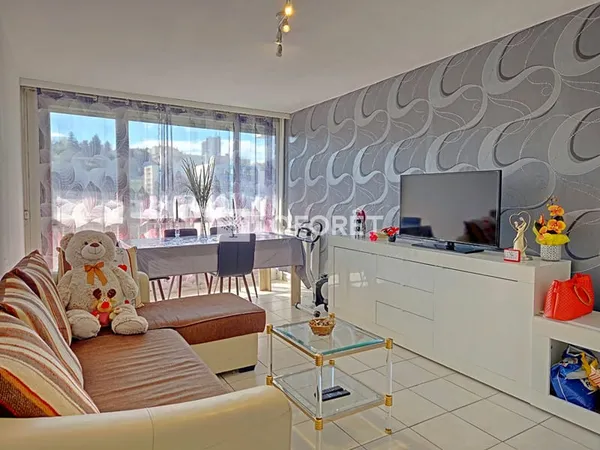 Centre 2 Bellevue : Appartement F2 balcon, garage