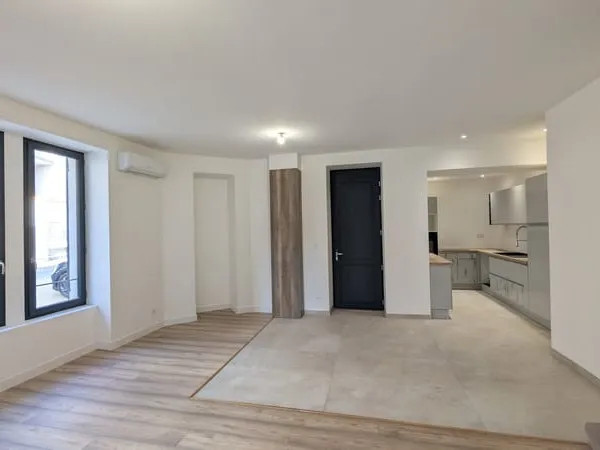 Maison de ville A VENDRE T5 de 107m2 AIX LES BAINS