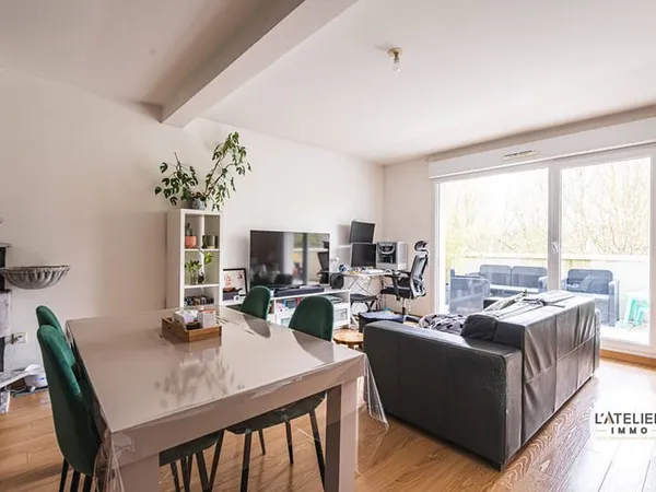 À vendre - Appartement T2 avec terrasse et parking - Reims Murigny