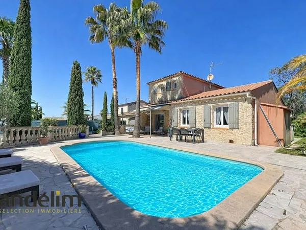 Villa 3 chambres avec piscine dans un écrin de verdure
