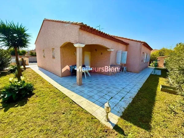 Villa T4 de 116 en plain-pied sur parcelle de 528 m² à Saint-Estève