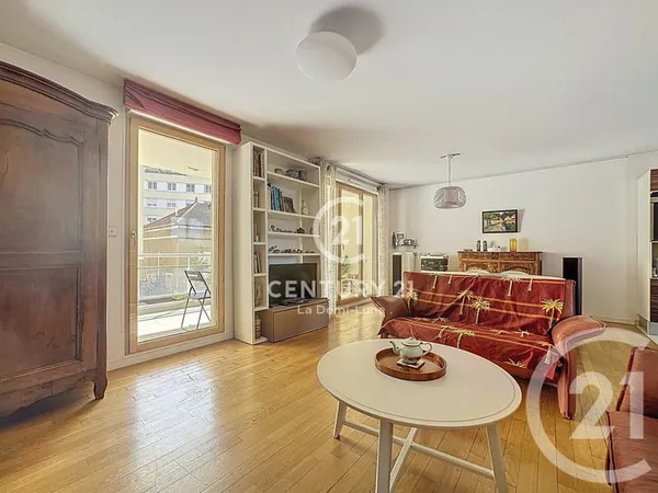 Appartement 4 pièces 91 m²