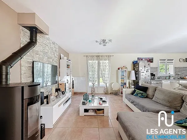 Maison de plain pied de 109 m2 avec garage