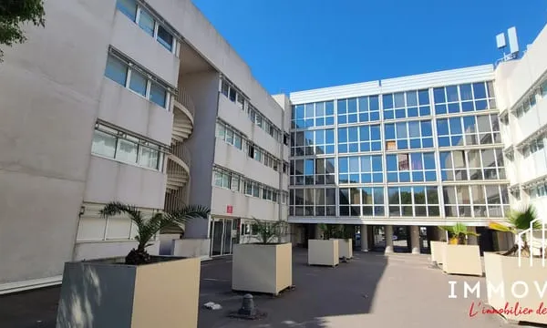 Studio meublé arceaux