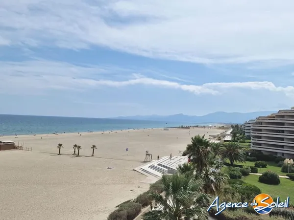 Appartement T3 plage Sud avec terrasse vue mer