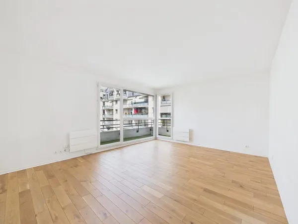 APPARTEMENT T4 - CLICHY