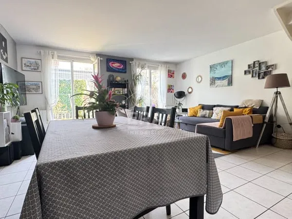 Maison Corbeil Essonnes 4 pièce(s) bords de seine 80 m2