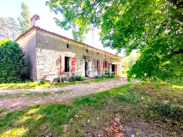 Grange à rénover avec vue dominante