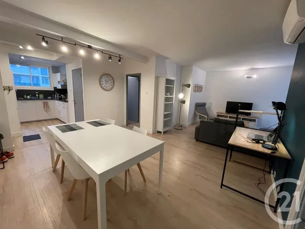 Appartement 4 pièces 74 m²