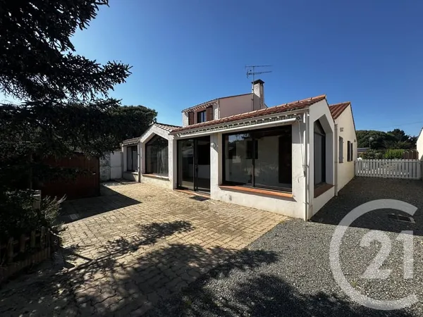 Maison 10 pièces 182 m²