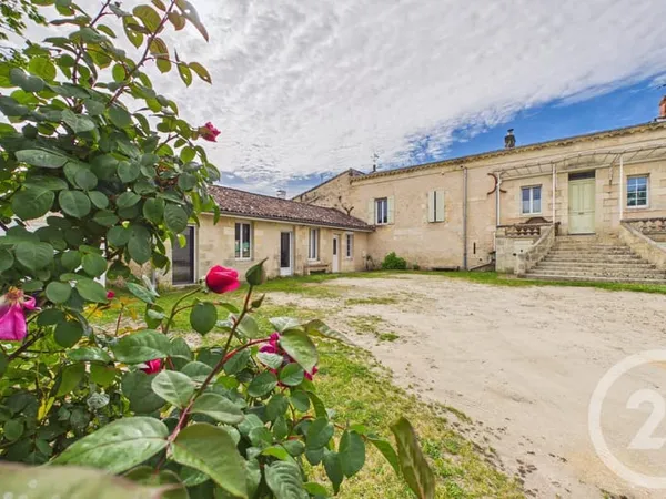 Maison 7 pièces 177 m²