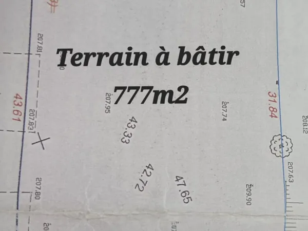 TERRAIN A BATIR DE 777M2