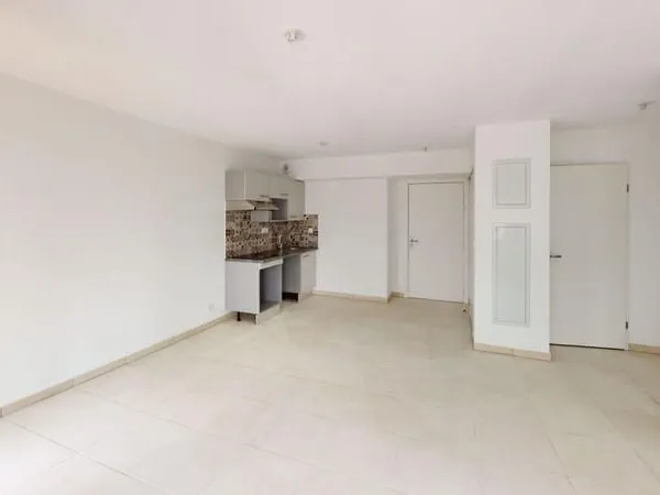 BLAGNAC, T2 de 47 m² en rez-de-jardin avec parking en sous-sol